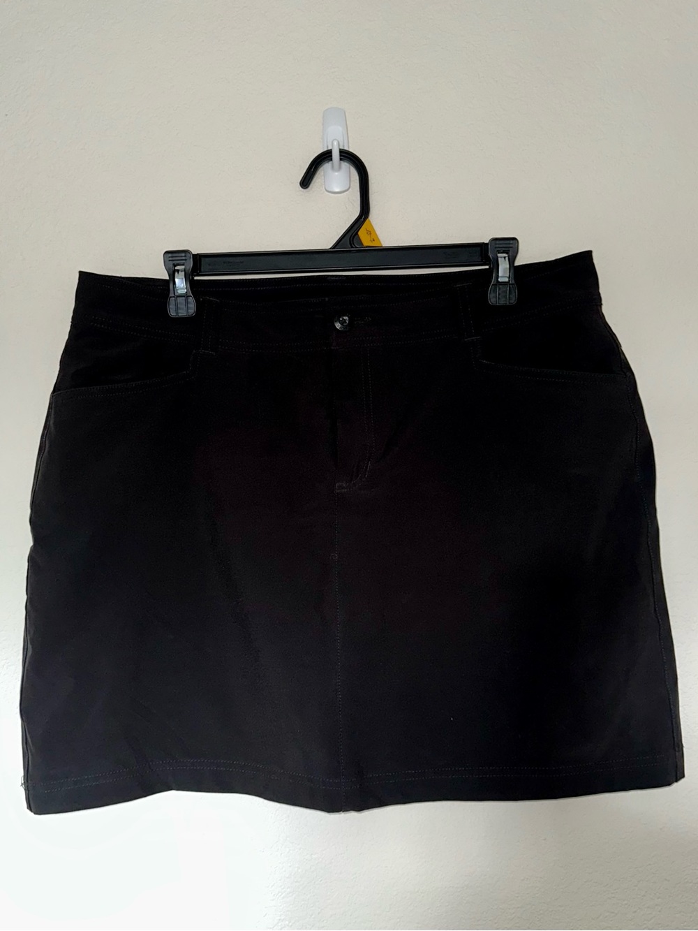Eddie Bauer Black Women’s Golf Skort